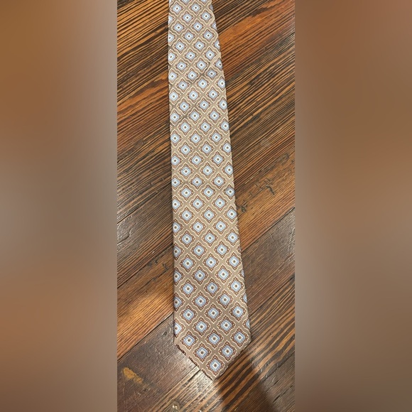 Robert Talbott Designer Geometric 100% Silk Mens Neck Tie Made In USA - Picture 2 of 7